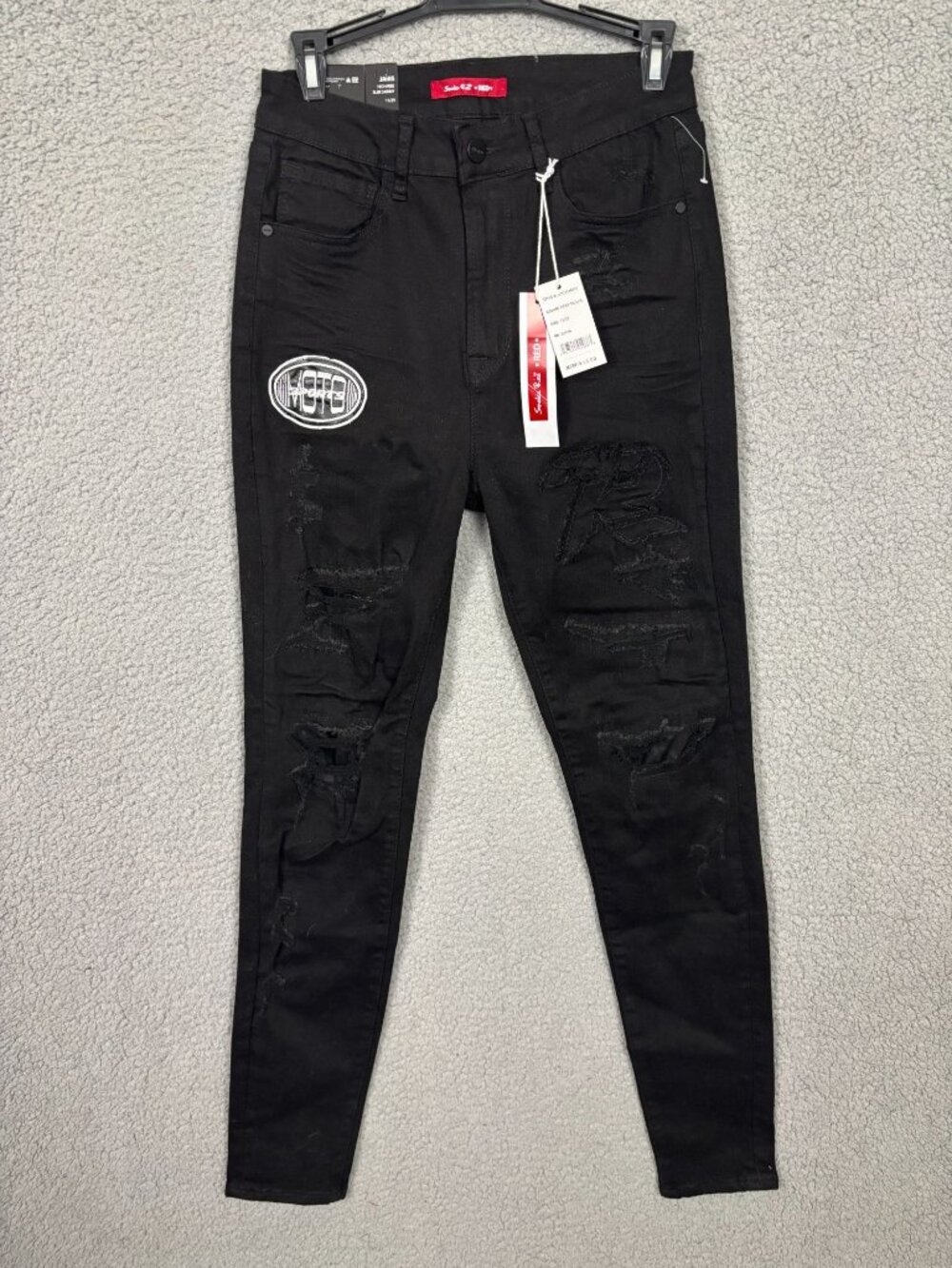 Smoke Rise Red Women's High-Rise Skinny Curvy Jeans Black Distressed 11/29 NWT's